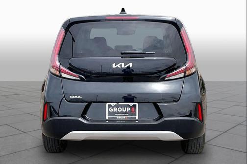 Fusion Orange 2024 Kia Soul LX