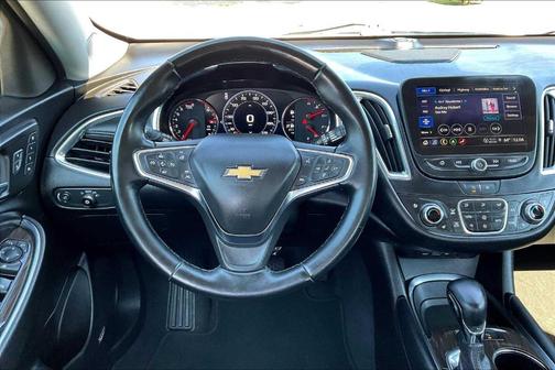 2024 Chevrolet Malibu 2LT