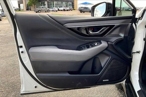 2025 Subaru Outback Onyx Edition XT