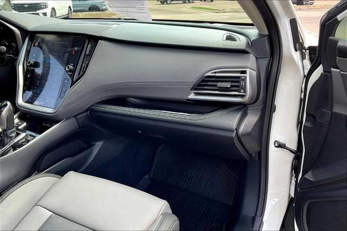 2025 Subaru Outback Onyx Edition XT