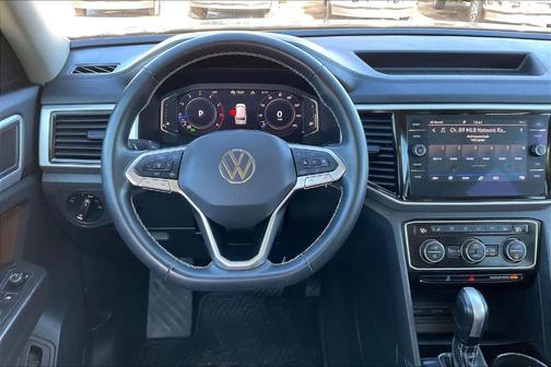 2022 Volkswagen Atlas 3.6L SE w/Technology