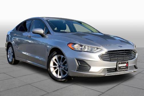 2020 Ford Fusion SE