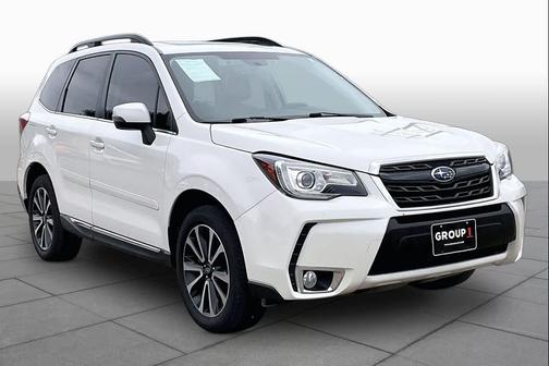 Crystal White Pearl 2018 Subaru Forester 2.0XT Touring