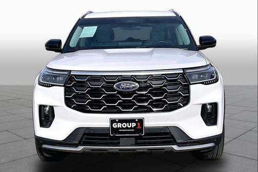 Star White Metallic Tri-Coat 2025 Ford Explorer Platinum
