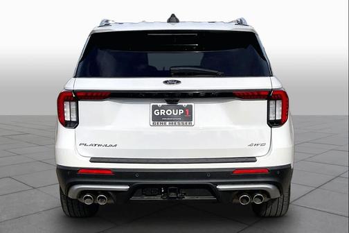Star White Metallic Tri-Coat 2025 Ford Explorer Platinum