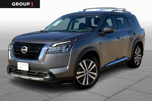 Gun Metallic 2022 Nissan Pathfinder Platinum