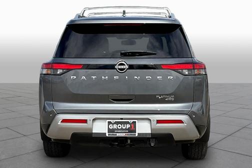 Gun Metallic 2022 Nissan Pathfinder Platinum
