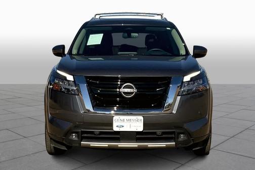 Gun Metallic 2022 Nissan Pathfinder Platinum