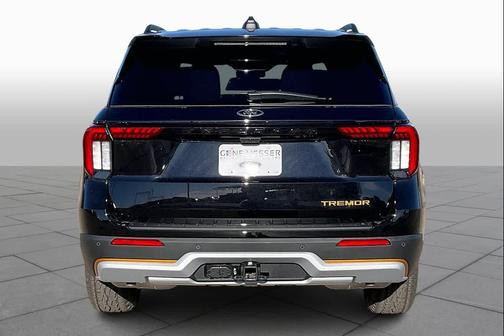 UM/AGATE BLACK 2026 Ford Explorer Tremor