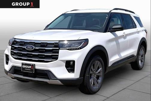 Star White Metallic Tri-Coat 2026 Ford Explorer Active