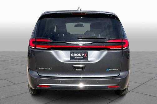 2022 Chrysler Pacifica Hybrid Limited