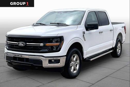 Oxford White 2025 Ford F-150 XLT