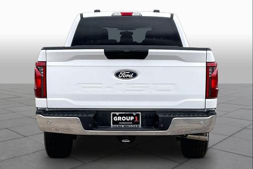 Oxford White 2025 Ford F-150 XLT