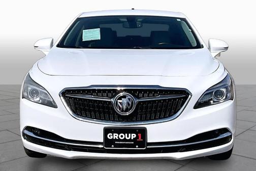 Summit White 2017 Buick LaCrosse Preferred