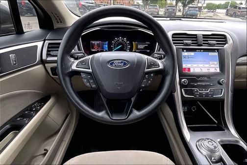 Magnetic Metallic 2019 Ford Fusion SE