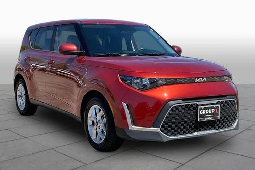 Mars Orange 2024 Kia Soul LX