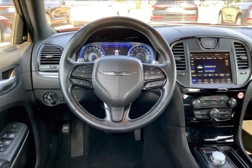 2022 Chrysler 300 S