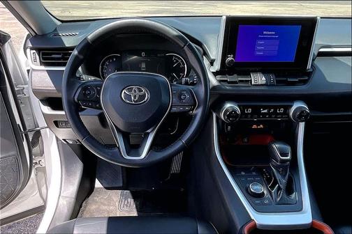 Ice 2024 Toyota RAV4 Adventure