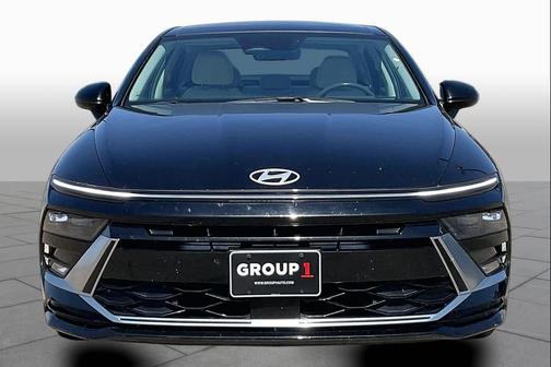 Onyx Black 2024 Hyundai SONATA SEL
