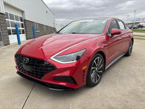 2021 Hyundai SONATA Limited