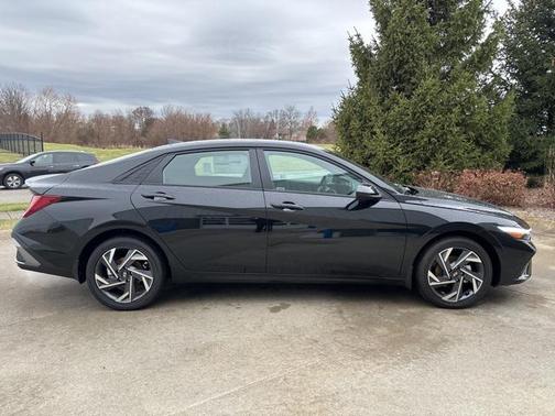 2025 Hyundai ELANTRA HEV Blue