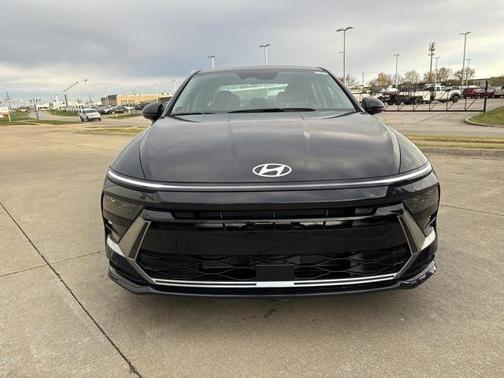 2026 Hyundai SONATA SEL