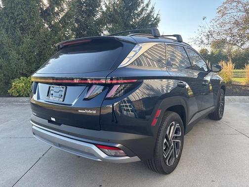 2025 Hyundai TUCSON Hybrid Limited