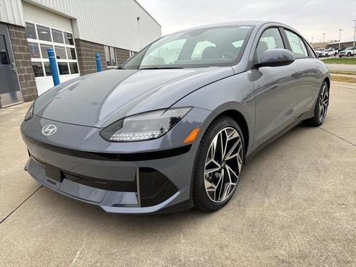 2025 Hyundai IONIQ 6 SEL