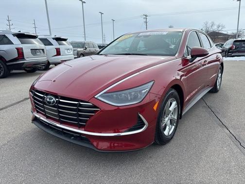 2023 Hyundai SONATA SE