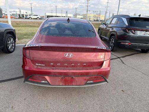 2023 Hyundai SONATA SE