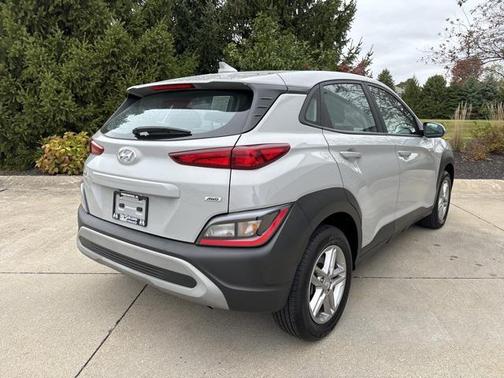 2023 Hyundai KONA SE