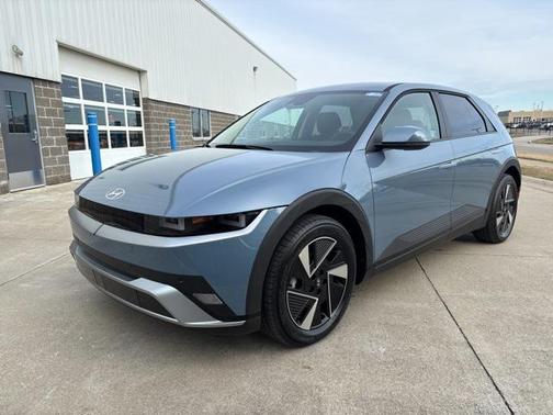 2025 Hyundai IONIQ 5 SE
