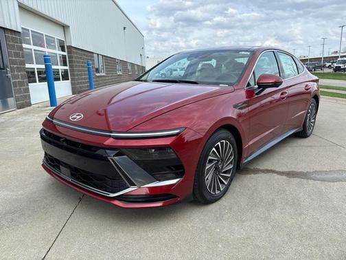 2025 Hyundai SONATA Hybrid Limited