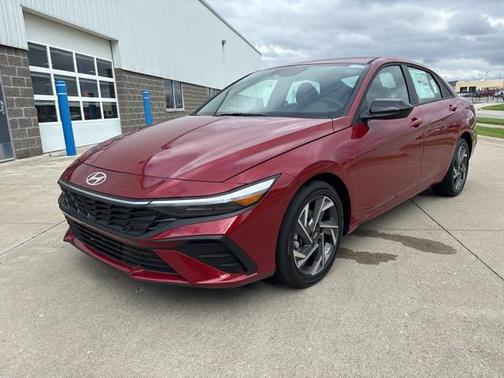 2025 Hyundai ELANTRA Sport
