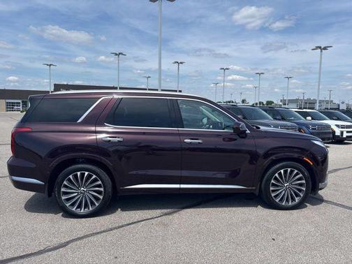 Sierra Burgundy 2024 Hyundai PALISADE Calligraphy