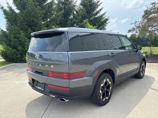 2025 Hyundai SANTA FE SE