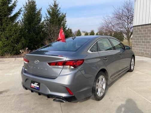 2018 Hyundai SONATA Sport