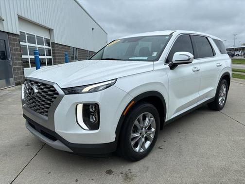2022 Hyundai PALISADE SE