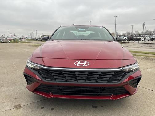 2025 Hyundai ELANTRA Sport