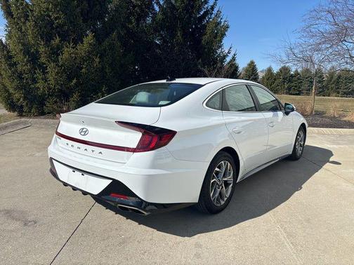 2023 Hyundai SONATA SEL