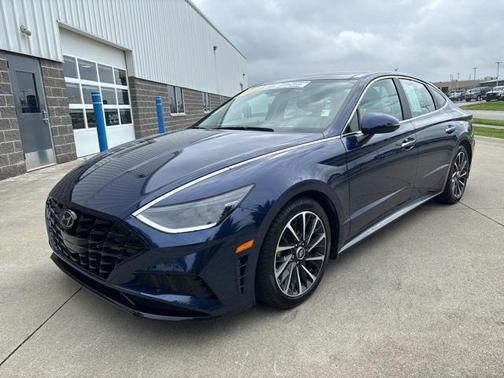 2022 Hyundai SONATA Limited