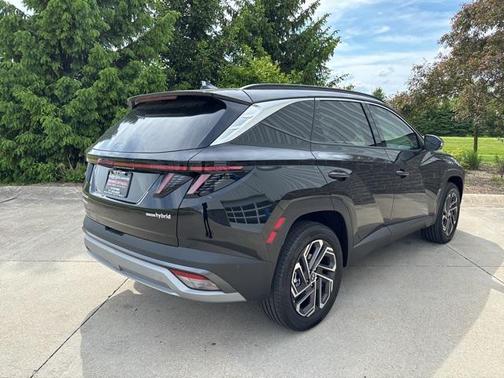 2025 Hyundai TUCSON Hybrid Limited