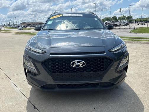 2021 Hyundai KONA SEL