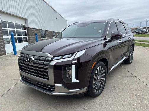 Sierra Burgundy 2024 Hyundai PALISADE Calligraphy