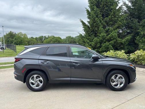 Dark Gray Metallic 2024 Hyundai TUCSON SEL