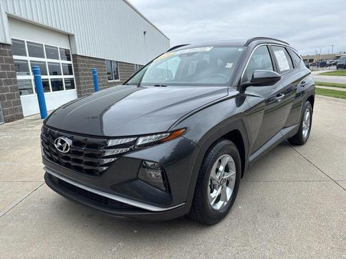 Dark Gray Metallic 2024 Hyundai TUCSON SEL