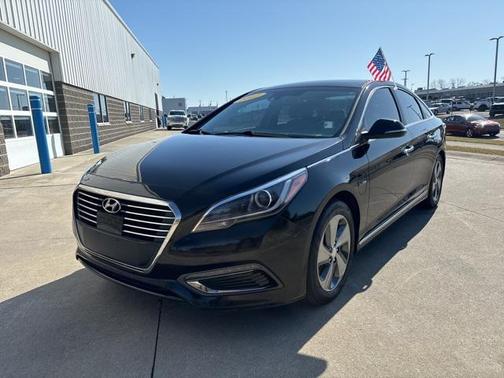 Eclipse Black 2017 Hyundai Sonata Plug-In Hybrid Limited