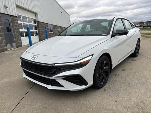 2026 Hyundai ELANTRA Sport