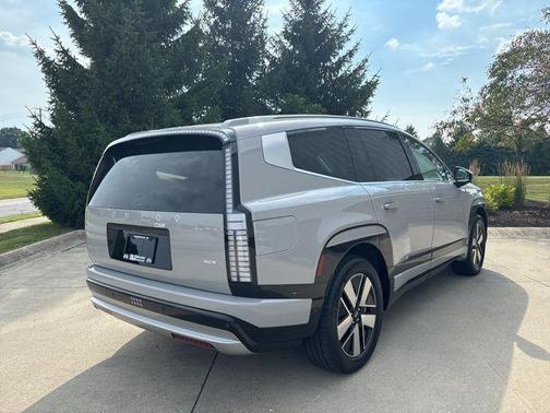 Cyber Gray 2026 Hyundai IONIQ 9 SEL