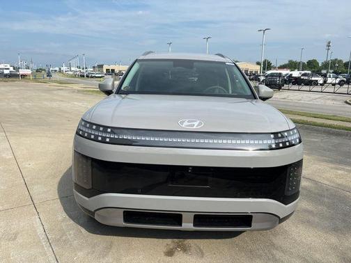 Cyber Gray 2026 Hyundai IONIQ 9 SEL